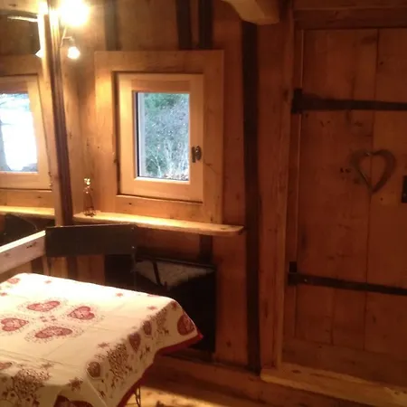 Chalet Small Traditional Chalet Near *